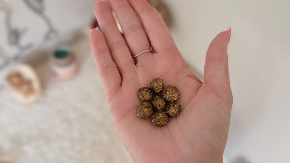 Healthy rabbit poop from long stem hay.